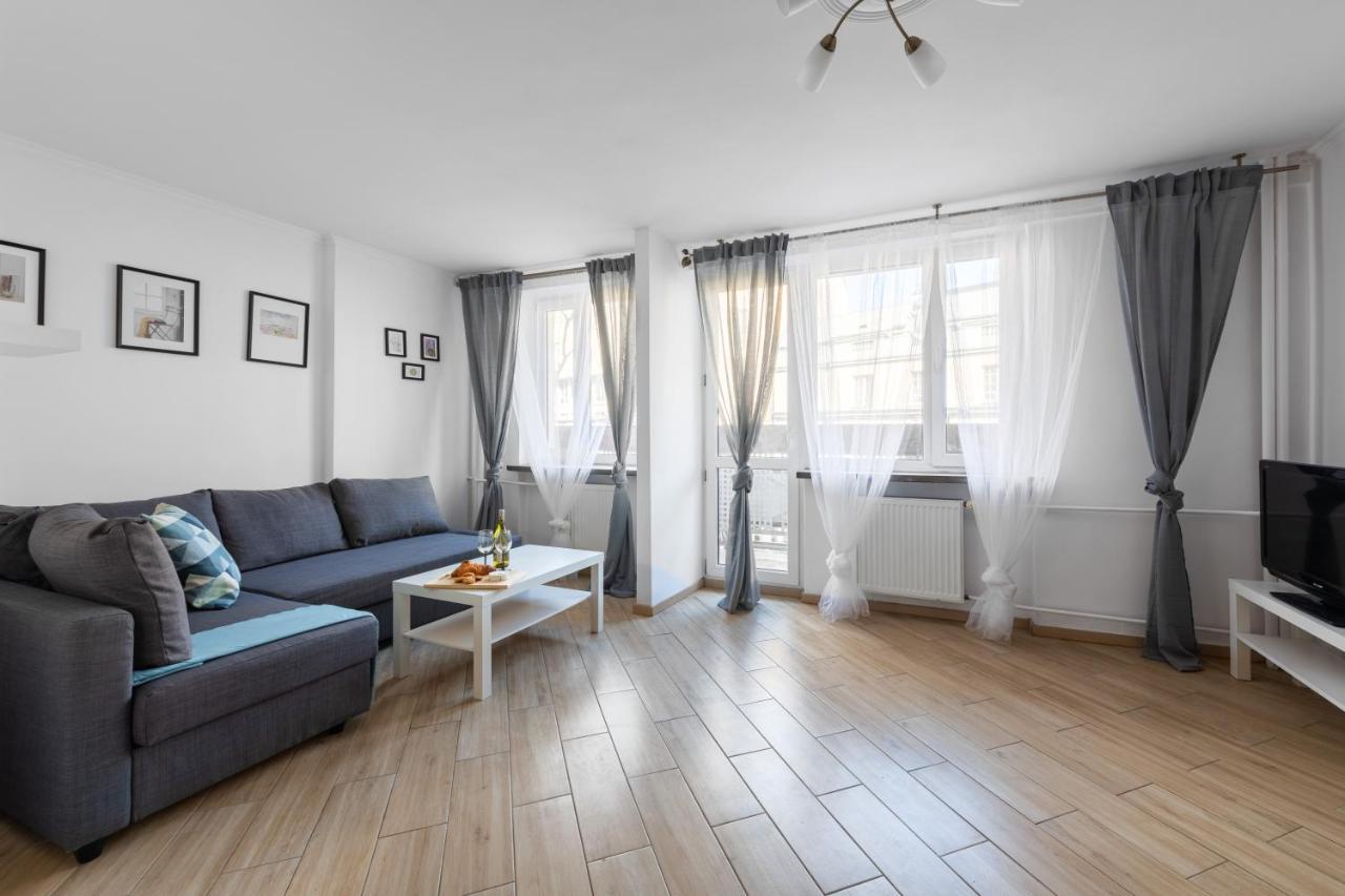 Mokotowska 67: Central Private Apartment with Balcony near US Embassy Warsaw Exterior photo